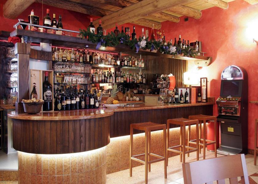 Veneto Negrar bar/lounge