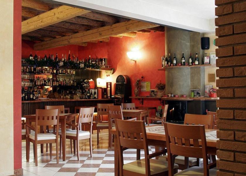 Veneto Negrar bar/lounge