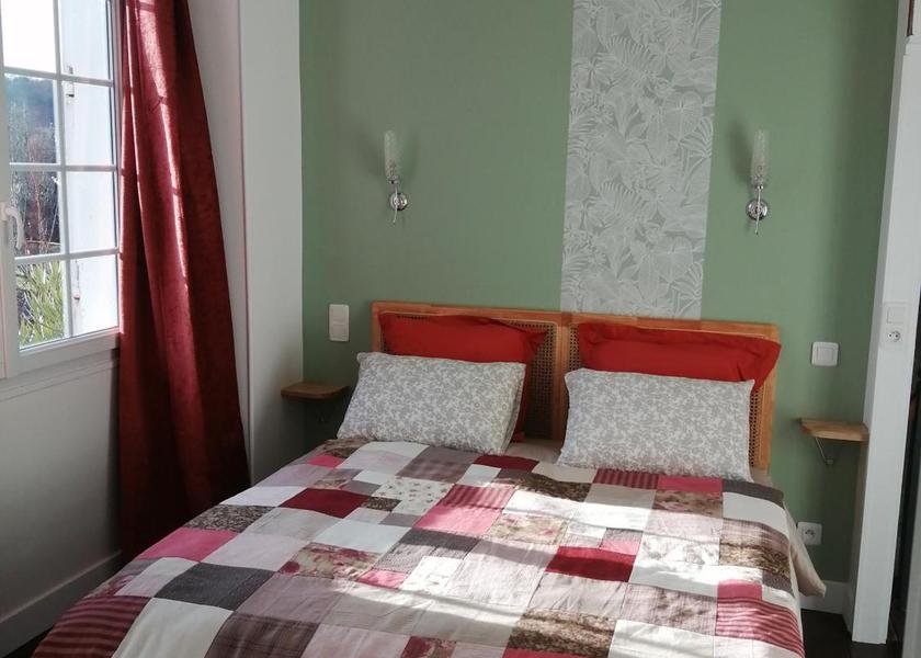 Nouvelle-Aquitaine Angouleme Double Room with Private Bathroom