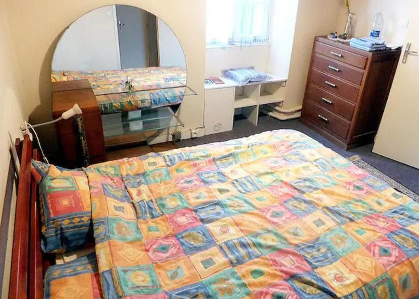 Nouvelle-Aquitaine Angouleme Double Room with Private Bathroom