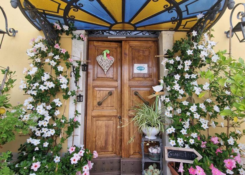 entrance