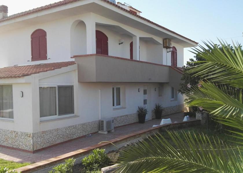 Sicily Pachino entrance