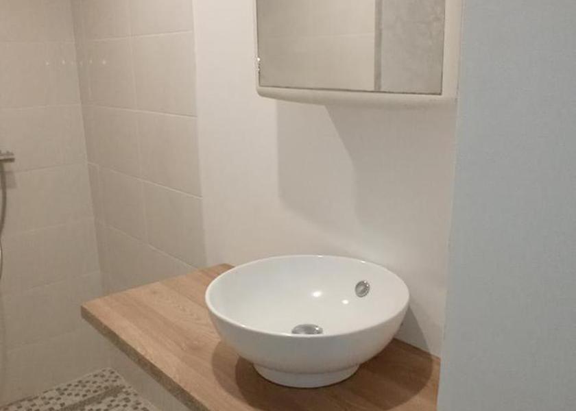 Hauts-de-France Roubaix Triple Room