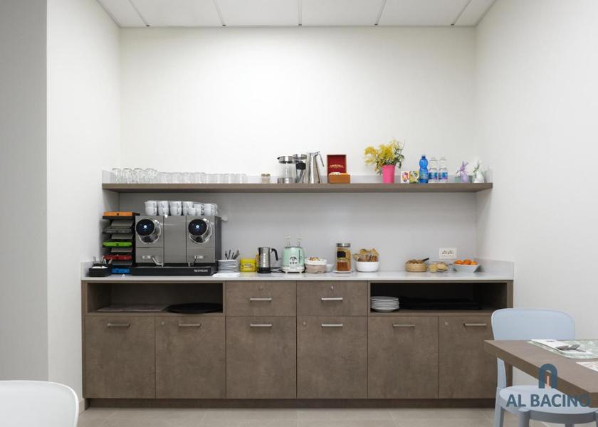 shared lounge/tv area