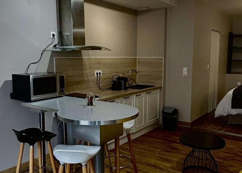 Auvergne-Rhone-Alpes Vienne facilities