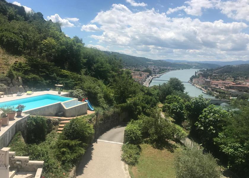 Auvergne-Rhone-Alpes Vienne 