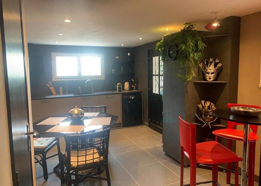 Auvergne-Rhone-Alpes Vienne kitchen