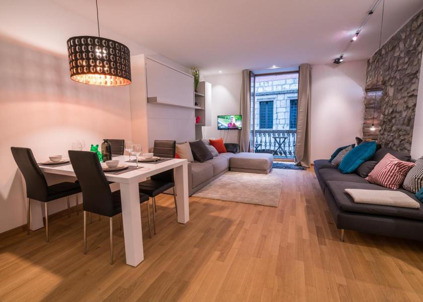 Auvergne-Rhone-Alpes Annecy kitchen