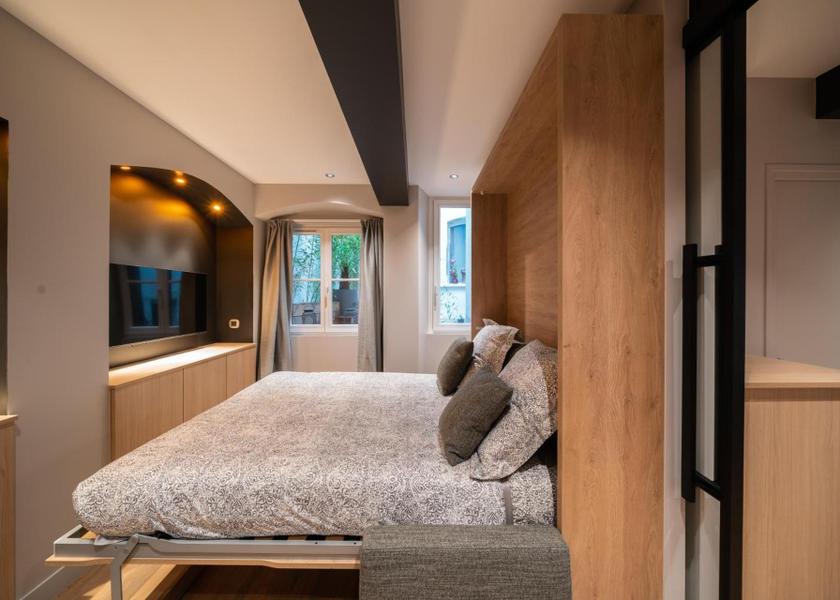 Auvergne-Rhone-Alpes Annecy Deluxe Studio