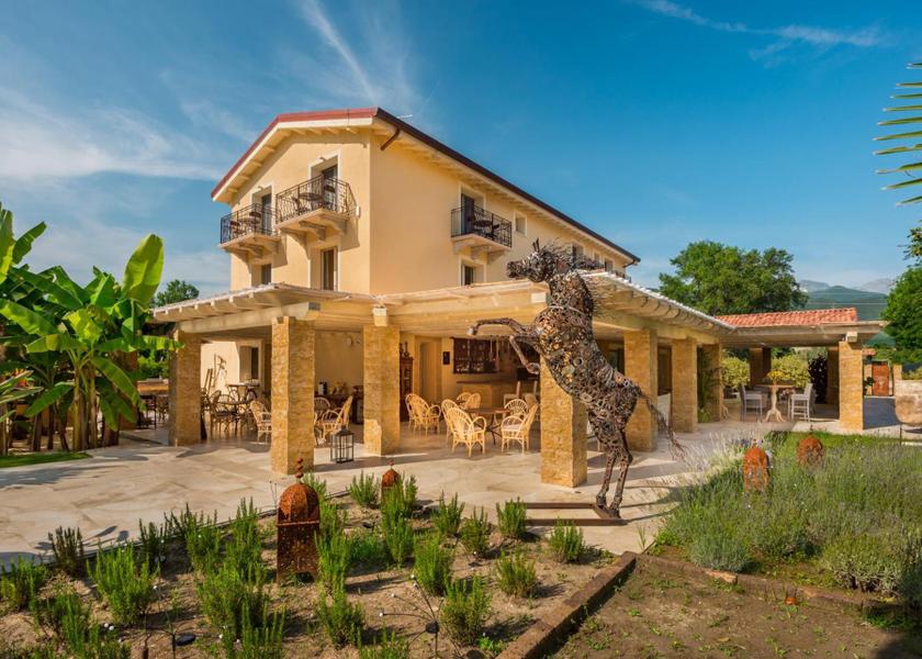 Tuscany Seravezza exterior view