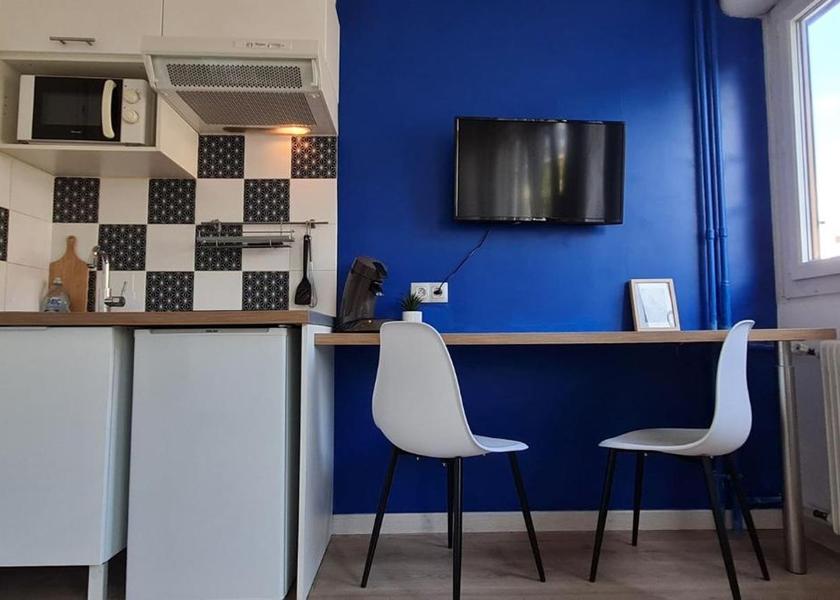 Auvergne-Rhone-Alpes Annecy Superior Studio