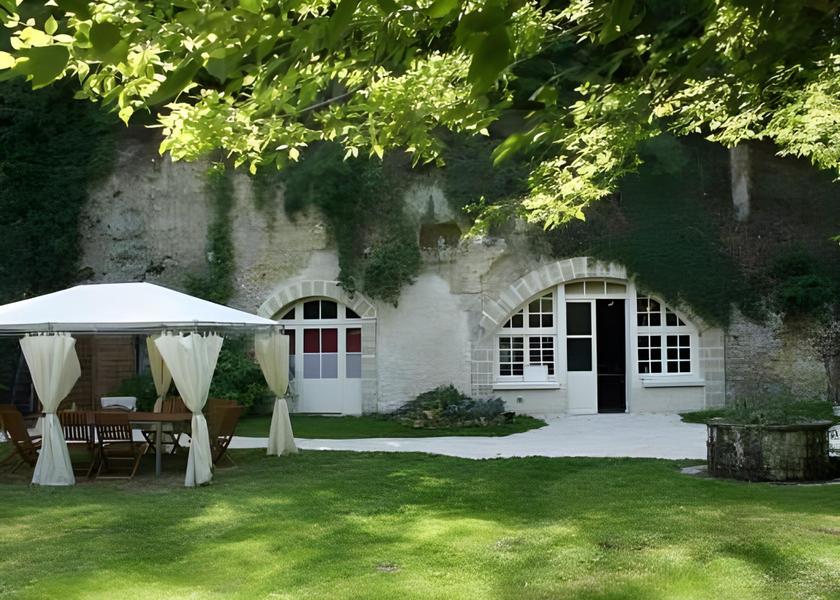 Centre - Loire Valley Amboise exterior view