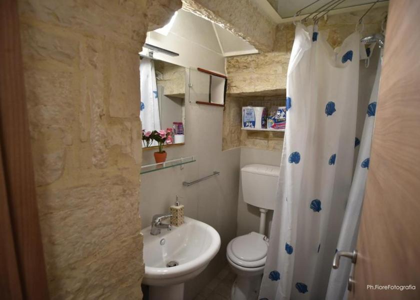 Puglia Terlizzi Double Room with Private Bathroom