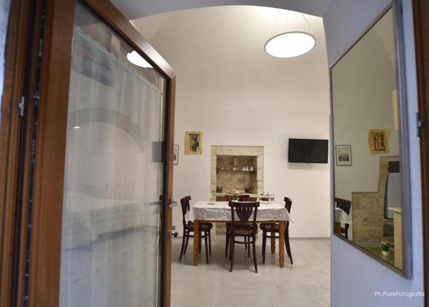Puglia Terlizzi Double Room with Private Bathroom