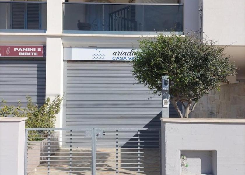 Puglia Torricella exterior view