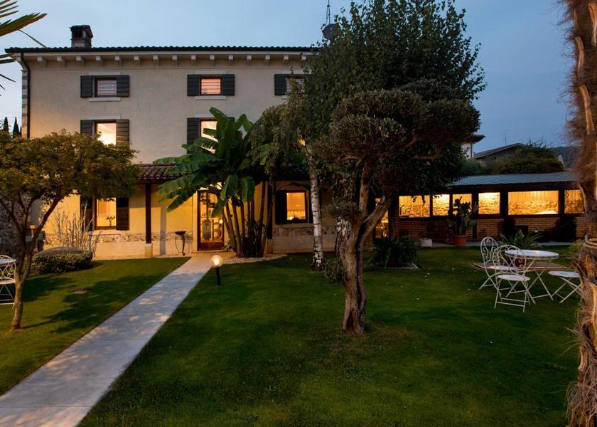 Veneto Tregnago garden