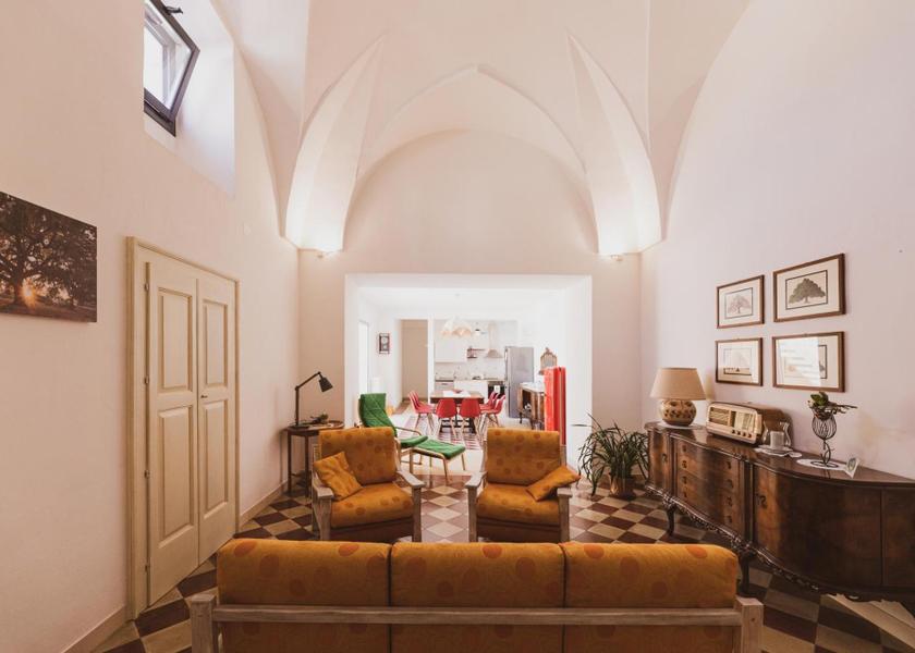 Puglia Tricase shared lounge/tv area