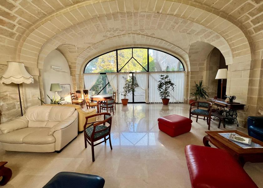 Puglia Uggiano la Chiesa lobby