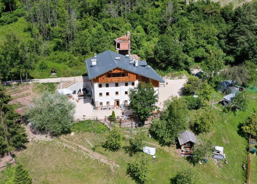 Veneto Valle di Cadore exterior view