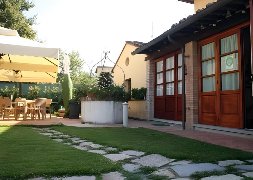 Tuscany Vicopisano surrounding environment