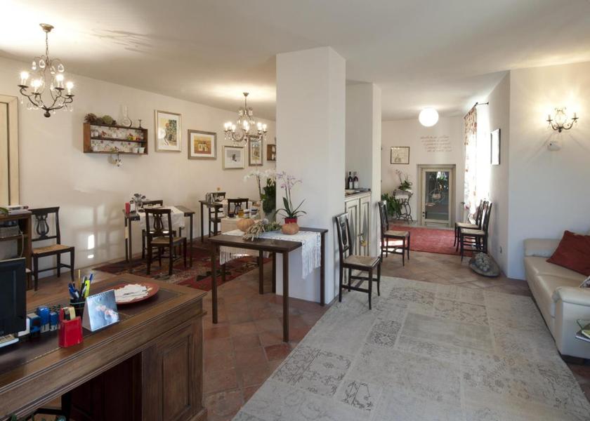 Piedmont Barbaresco entrance