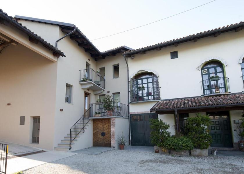 Piedmont Barbaresco exterior view