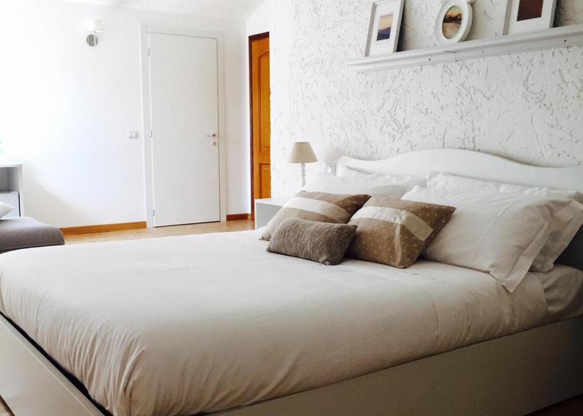 Piedmont Barbaresco Double Room with Private Bathroom