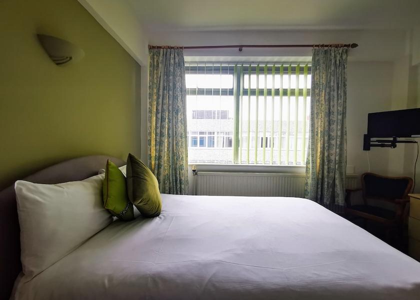 Wales Merthyr Tydfil Room
