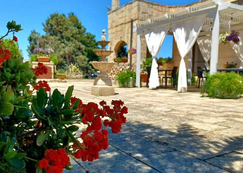 Puglia Muro Leccese food and beverages