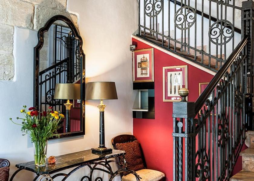 Puglia Muro Leccese lobby