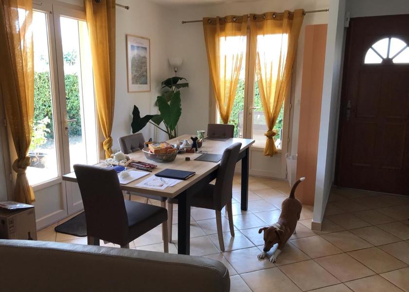 Occitanie Leuc Food & Dining