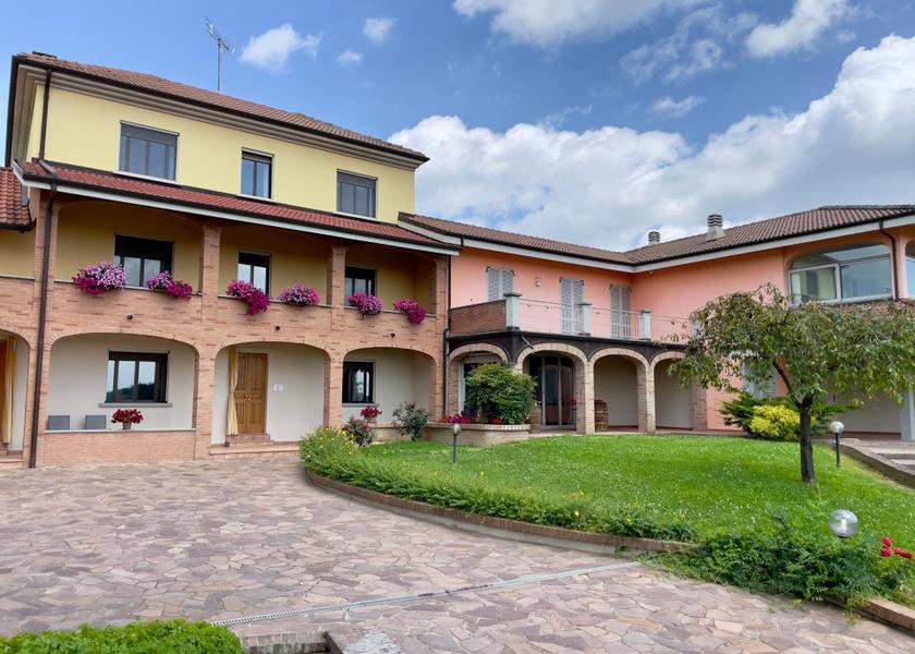 Piedmont Grazzano Badoglio balcony/terrace
