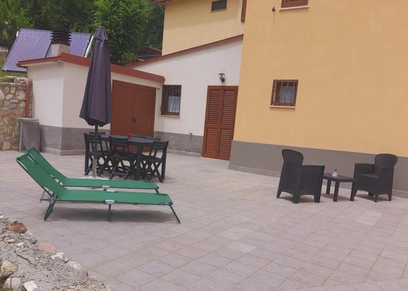 Lazio Greccio balcony/terrace