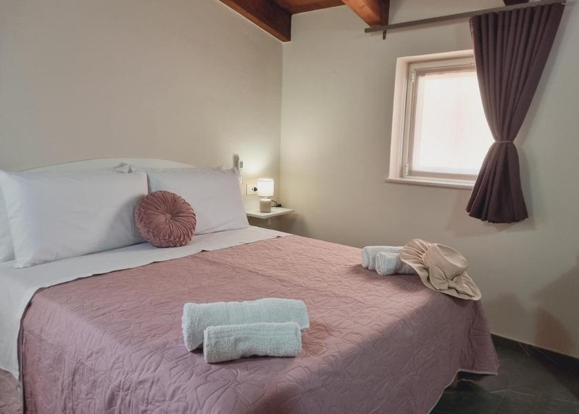 Calabria Isola di Capo Rizzuto Double Room with Private Bathroom
