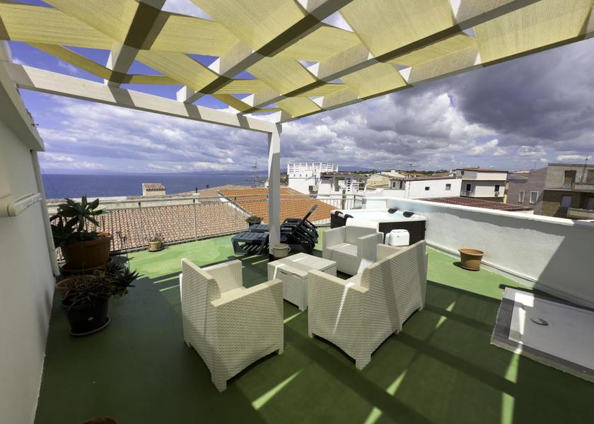 Calabria Isola di Capo Rizzuto balcony/terrace