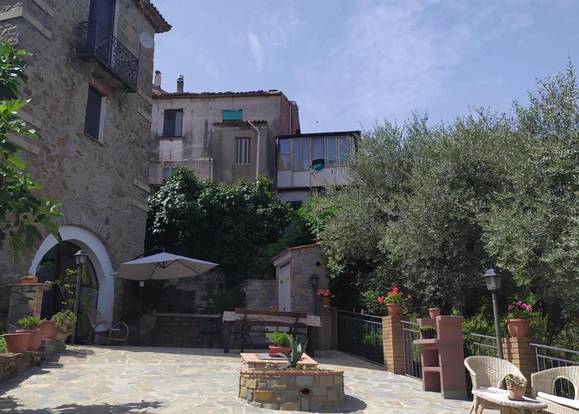 Campania Perdifumo exterior view