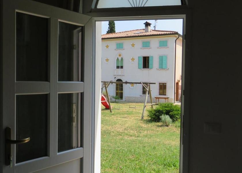 Veneto Rivoli Veronese view
