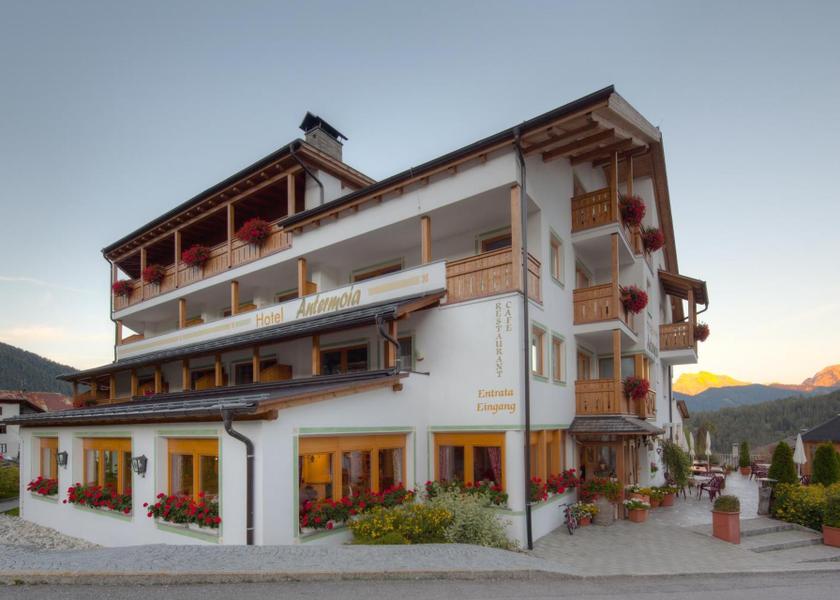 Trentino-Alto Adige San Martino in Badia view