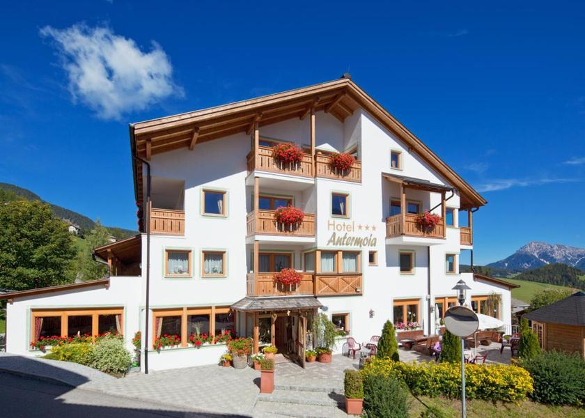 Trentino-Alto Adige San Martino in Badia exterior view