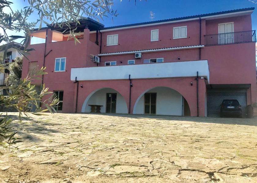 Campania San Mauro Cilento exterior view