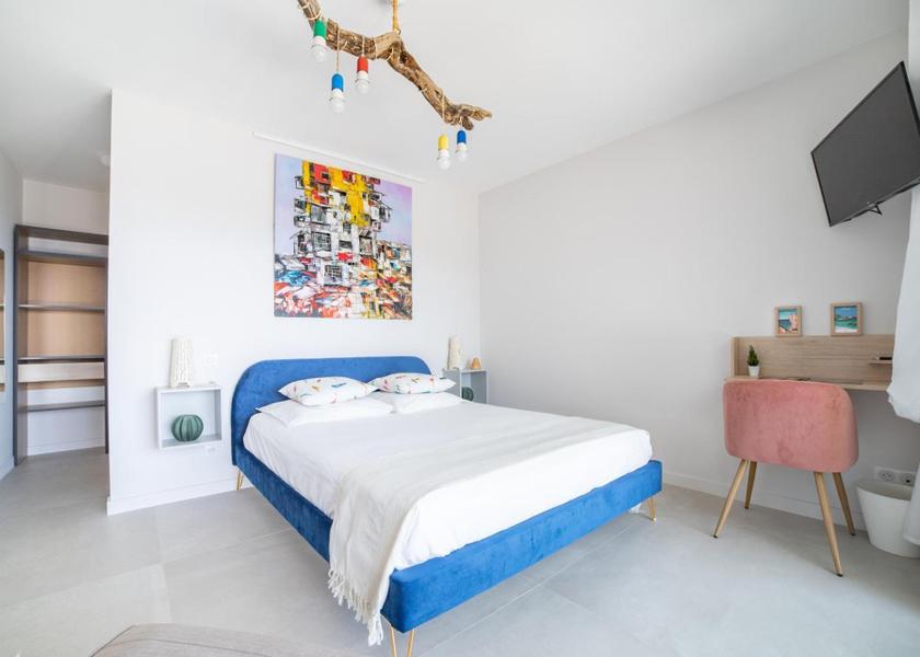 Corsica Ajaccio bed