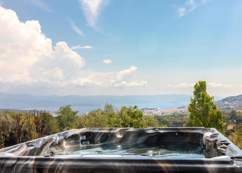 Corsica Ajaccio hot tub