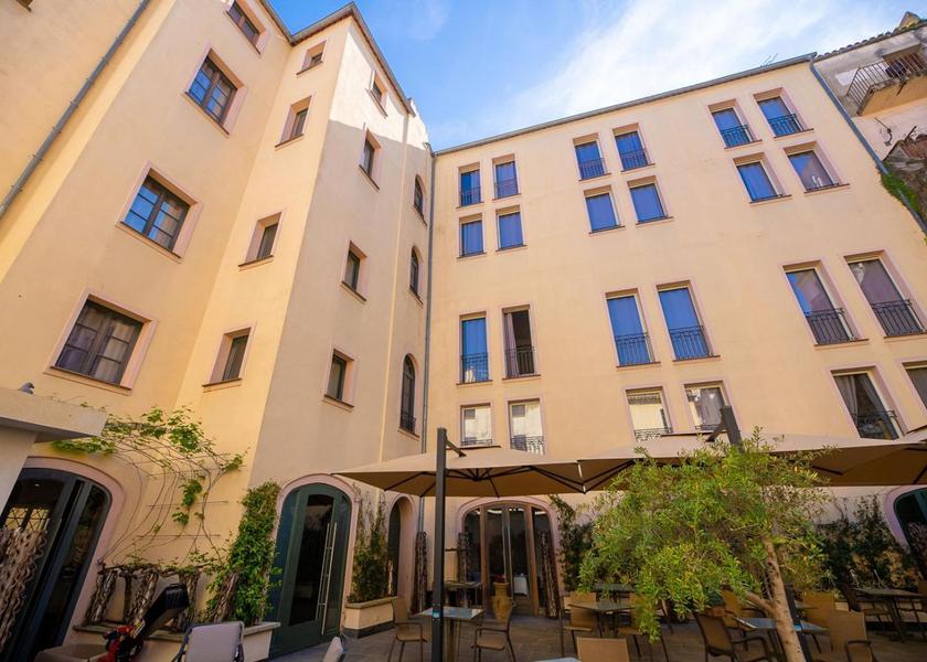 Corsica Ajaccio food and beverages