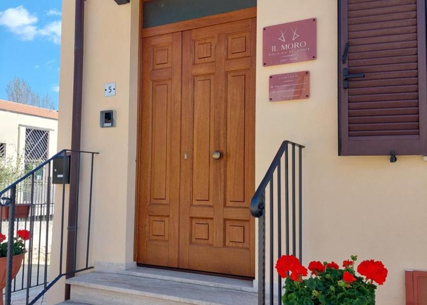Umbria Sellano entrance