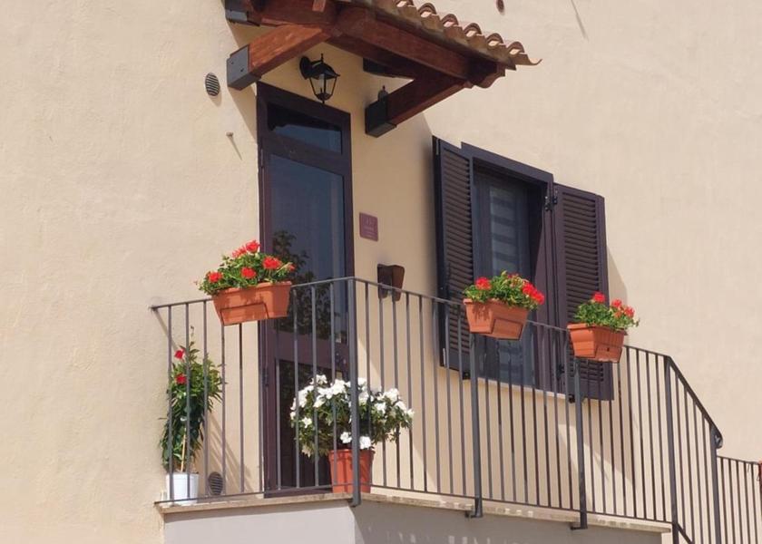 Umbria Sellano exterior view
