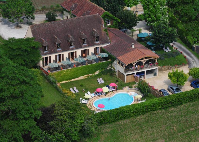 Nouvelle-Aquitaine Marquay exterior view