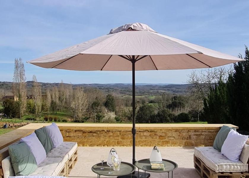 Nouvelle-Aquitaine Sainte-Nathalene balcony/terrace