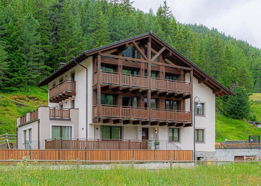 Lombardy Valfurva exterior view