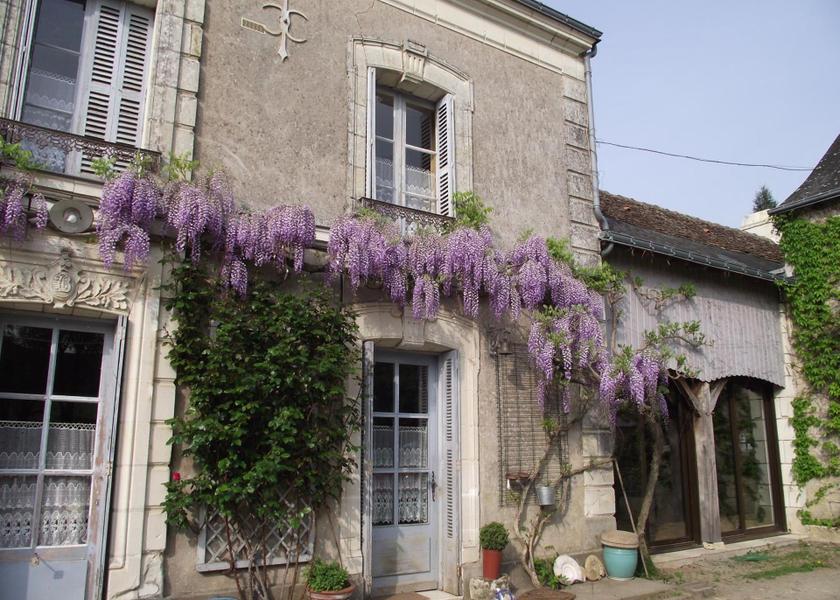 Centre - Loire Valley Azay-le-Rideau exterior view