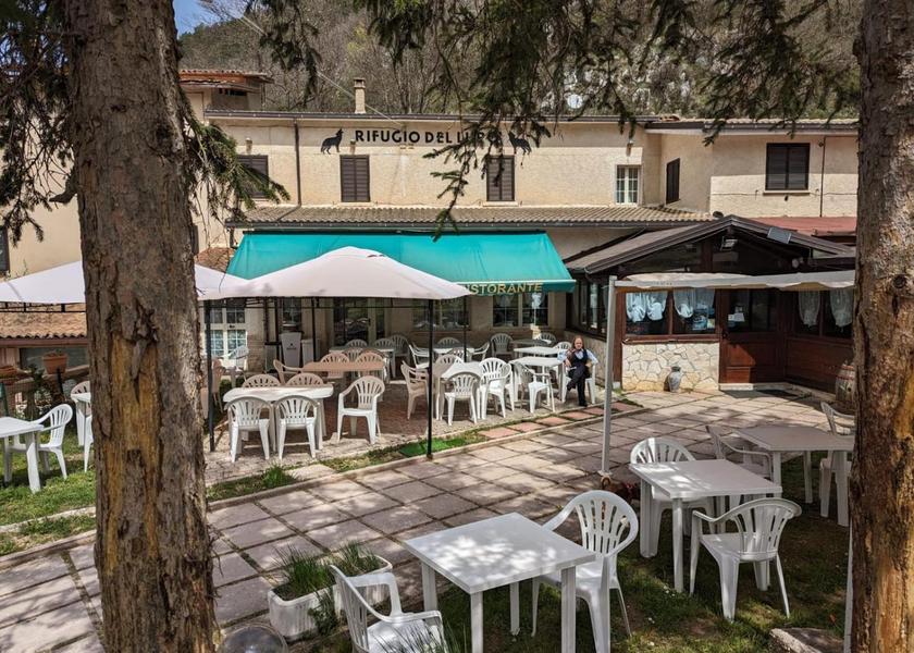 Abruzzo Scanno food and beverages